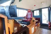 Interceptor Crewtender, Pilot